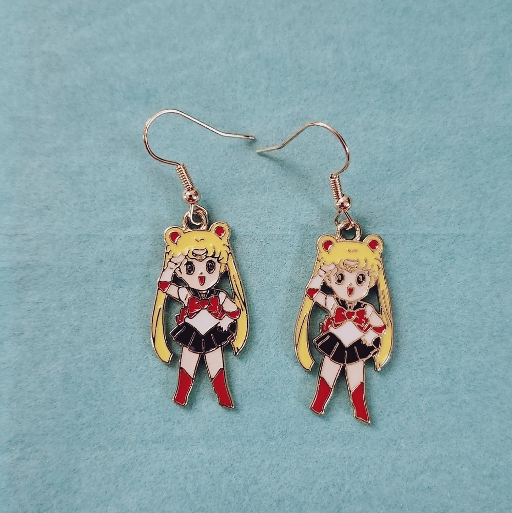 🔮3/$15 Usagi Tsukino Sailor Moon Earrings